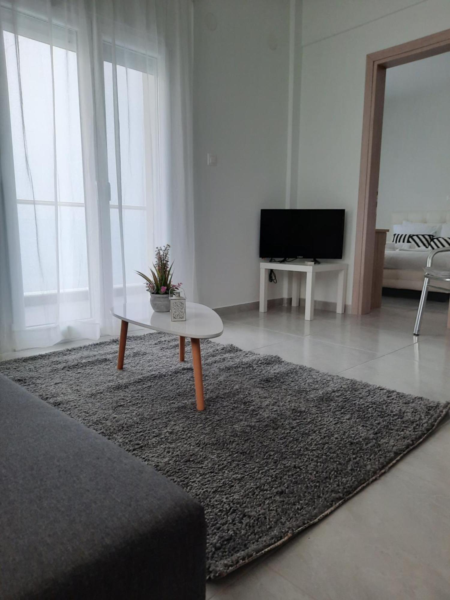 By The Sea Apartment Peraía Стая снимка